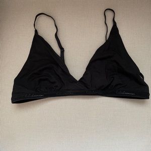 Lululemon yoga bra